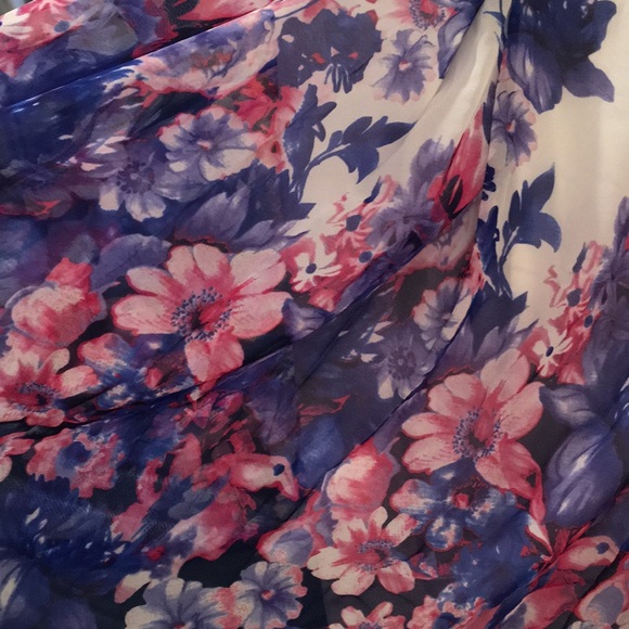 Yellow star floral dress - Picture 2 of 5